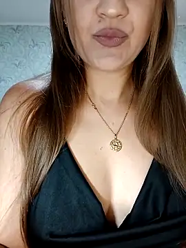 Snapshot of Viola3102 chatting on 23, 9, 2025 Viola3102 online show from 23, 9, 2025