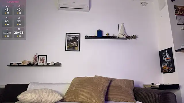 Snapshot of HotFrictions chatting on 26, 9, 2025 HotFrictions online show from 26, 9, 2025