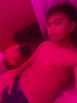 Midnightfuck  online show from 6, 11, 2025