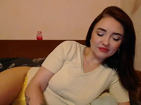 Snapshot of Veronica-Luxs chatting on 12, 11, 2025 Veronica-Luxs online show from 12, 11, 2025