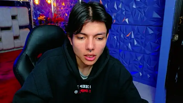 alandelrey57 online show from 25, 2, 2026