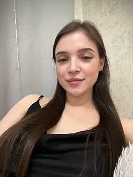 Snapshot of NoraGartner chatting on 19, 10, 2025 NoraGartner online show from 19, 10, 2025
