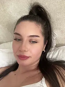 Ashley-Evans online show from 26, 2, 2025