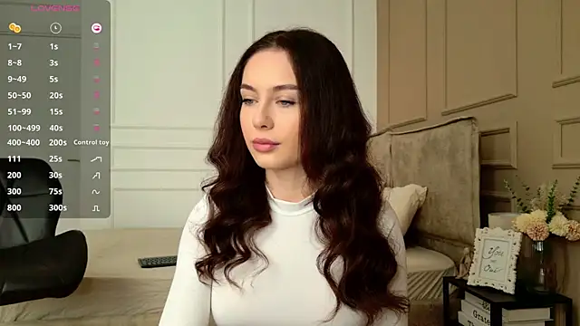 Ashley-Evans online show from 3, 3, 2025