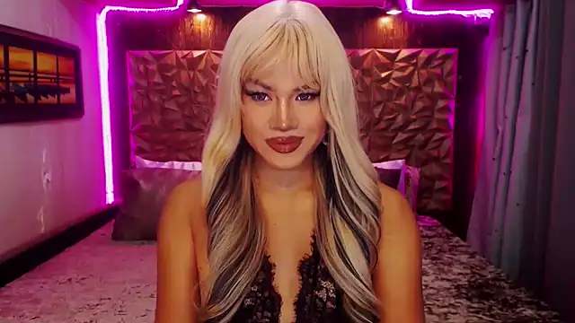 Snapshot of YllanaAltheaXxX chatting on 11, 9, 2025 YllanaAltheaXxX online show from 11, 9, 2025