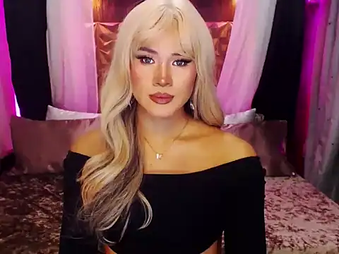 Snapshot of YllanaAltheaXxX chatting on 16, 9, 2025 YllanaAltheaXxX online show from 16, 9, 2025