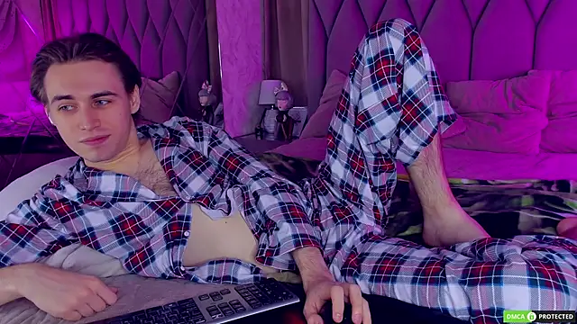 WilliamDyson online show from 30, 11, 2025