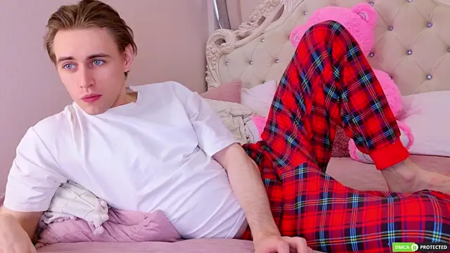 WilliamDyson online show from 5, 4, 2026