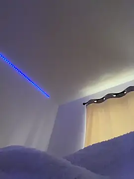 Snapshot of naughtybella05 chatting on 23, 11, 2025 naughtybella05 online show from 23, 11, 2025