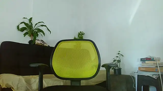 skinny23cm online show from 9, 4, 2026