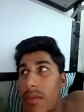 Snapshot of HarryChoudhary21 chatting on 17, 11, 2025 HarryChoudhary21 online show from 17, 11, 2025