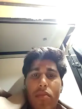 Snapshot of HarryChoudhary21 chatting on 25, 11, 2025 HarryChoudhary21 online show from 25, 11, 2025