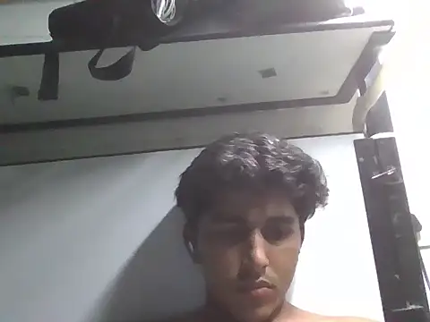 Snapshot of HarryChoudhary21 chatting on 30, 11, 2025 HarryChoudhary21 online show from 30, 11, 2025