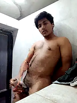 Snapshot of HarryChoudhary21 chatting on 16, 12, 2025 HarryChoudhary21 online show from 16, 12, 2025