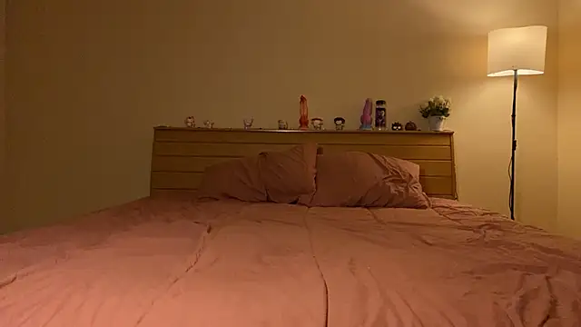 KellyTwink online show from 30, 10, 2025