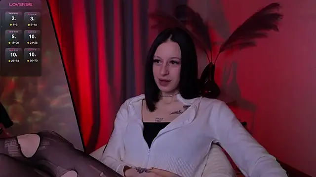 sex tezzi online show from 15, 10, 2025