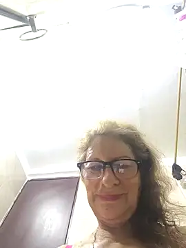 MaryeLunna online show from 21, 2, 2026