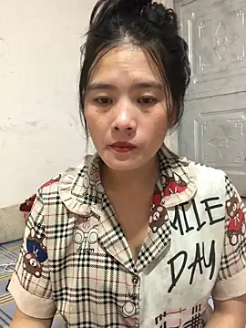 Maymay97 online show from 1, 10, 2025