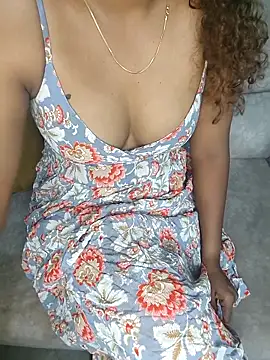 Snapshot of Tamilpallavi chatting on 25, 4, 2026 Tamilpallavi online show from 25, 4, 2026