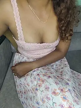 Snapshot of Tamilpallavi chatting on 11, 6, 2026 Tamilpallavi online show from 11, 6, 2026