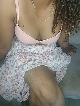 Snapshot of Tamilpallavi chatting on 14, 7, 2026 Tamilpallavi online show from 14, 7, 2026