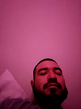 Snapshot of Lb228w chatting on 25, 11, 2025 Lb228w online show from 25, 11, 2025