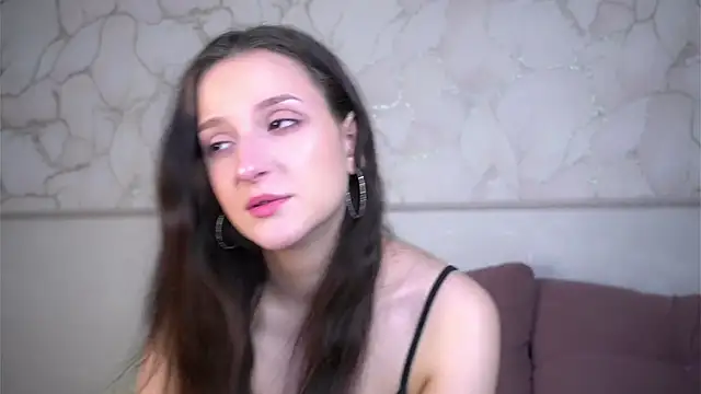 Snapshot of FalineBeacher chatting on 8, 2, 2026 FalineBeacher online show from 8, 2, 2026