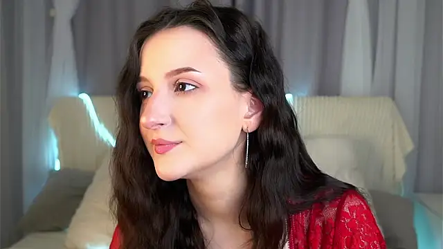 Snapshot of FalineBeacher chatting on 16, 2, 2026 FalineBeacher online show from 16, 2, 2026