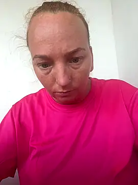 Snapshot of JustYourNormalCouple chatting on 13, 9, 2025 JustYourNormalCouple online show from 13, 9, 2025