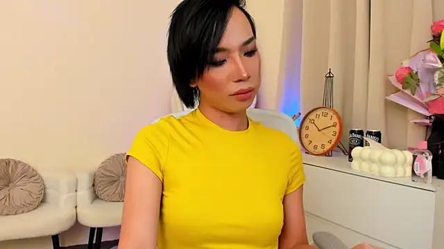 Snapshot of CharlotteMavis chatting on 1, 3, 2026 CharlotteMavis online show from 1, 3, 2026