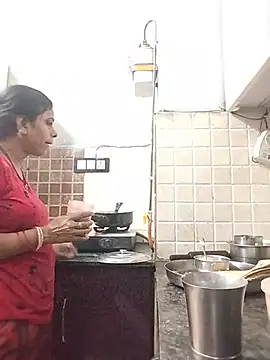 Soniya Roy online show from 14, 5, 2026
