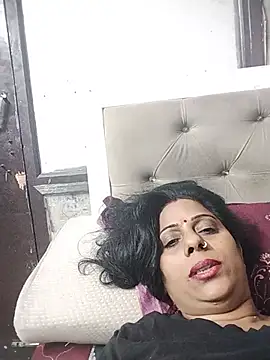Snapshot of Soniya_Roy chatting on 14, 7, 2026 Soniya Roy online show from 14, 7, 2026
