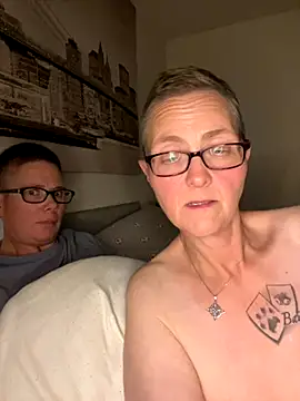 Snapshot of Curvy-Jinx chatting on 23, 9, 2025 Curvy-Jinx online show from 23, 9, 2025