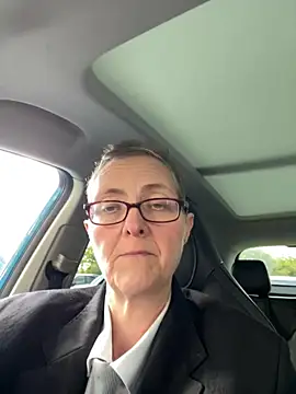 Snapshot of Curvy-Jinx chatting on 25, 9, 2025 Curvy-Jinx online show from 25, 9, 2025