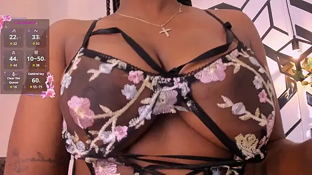 VictoriaKroft online show from 23, 10, 2025