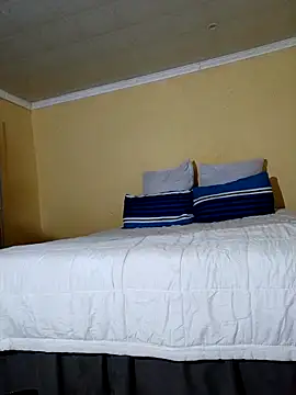 BellsStyles online show from 30, 10, 2025