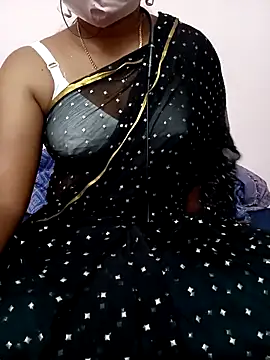 Snapshot of Cute_Renuka chatting on 11, 10, 2025 Cute Renuka online show from 11, 10, 2025