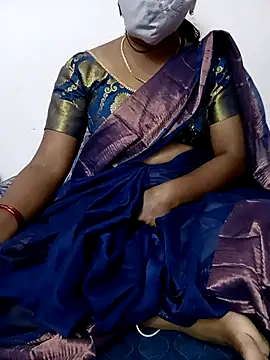 Snapshot of Cute_Renuka chatting on 27, 10, 2025 Cute Renuka online show from 27, 10, 2025