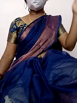 Snapshot of Cute_Renuka chatting on 11, 11, 2025 Cute Renuka online show from 11, 11, 2025