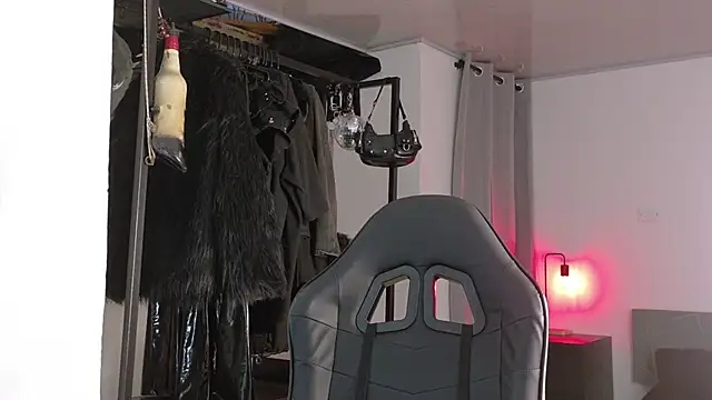 Snapshot of Angelabl0odborne chatting on 25, 9, 2025 Angelabl0odborne online show from 25, 9, 2025