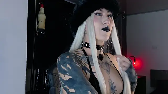 Snapshot of Angelabl0odborne chatting on 29, 9, 2025 Angelabl0odborne online show from 29, 9, 2025