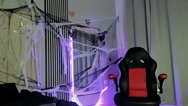 Snapshot of rachell_owen chatting on 22, 10, 2025 rachell owen online show from 22, 10, 2025