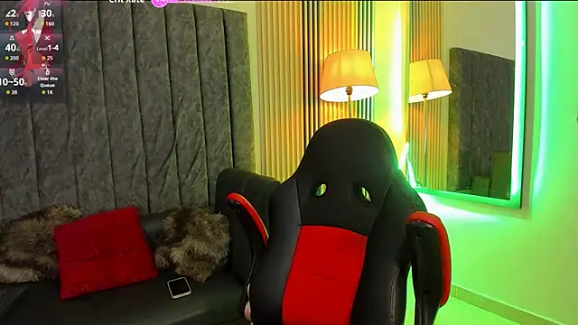 Snapshot of rachell_owen chatting on 3, 12, 2025 rachell owen online show from 3, 12, 2025