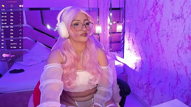 AriaNova  online show from 25, 11, 2025