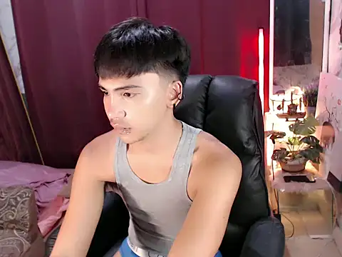 Snapshot of xblack_clover chatting on 1, 12, 2025 xblack clover online show from 1, 12, 2025