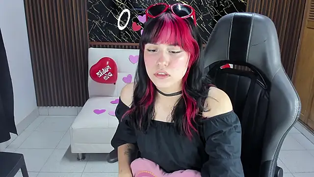 Anna17  online show from 13, 2, 2026