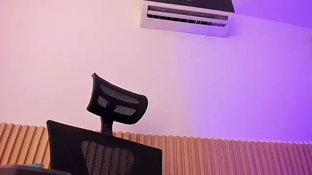 OliviaSweett online show from 26, 10, 2025