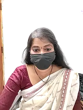 tamil Sigappu Roja online show from 4, 3, 2026