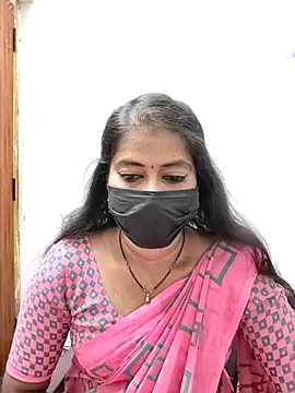 Snapshot of tamil_Sigappu_Roja chatting on 30, 6, 2026 tamil Sigappu Roja online show from 30, 6, 2026