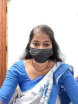 Snapshot of tamil_Sigappu_Roja chatting on 16, 7, 2026 tamil Sigappu Roja online show from 16, 7, 2026